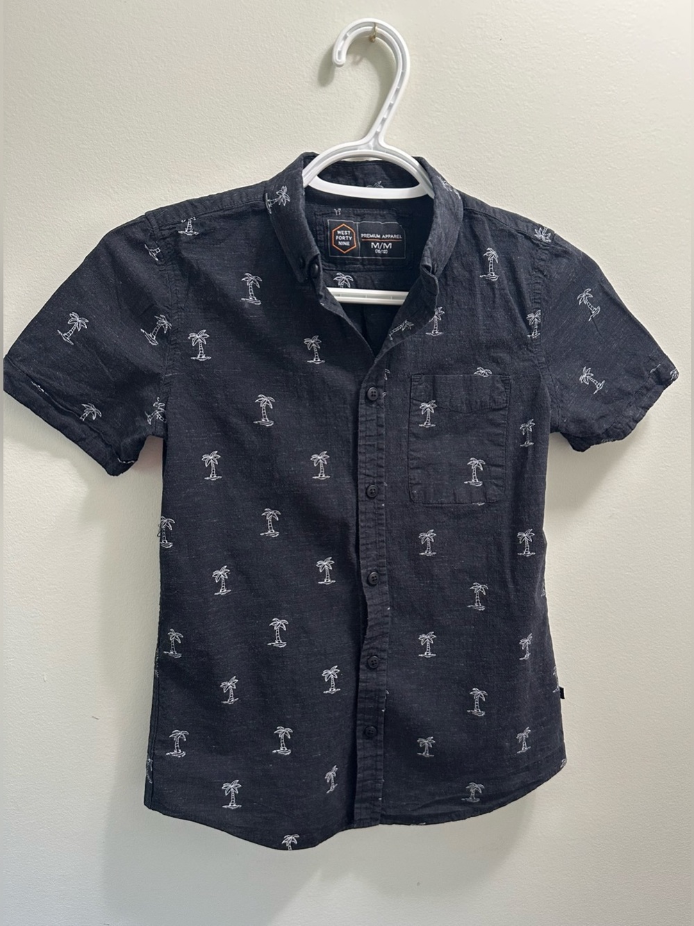 BOYS West Forty Nine Boys Navy Palm Tree Button-Up Shirt Size M 10/12